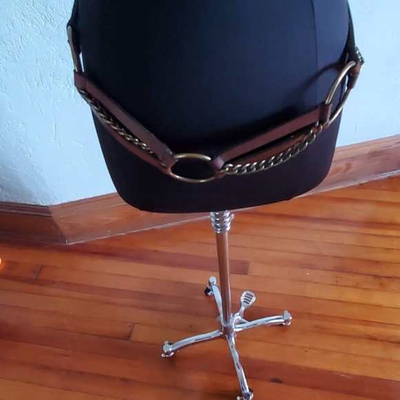 Micheal Micheal Kors belt - Picture 2 of 8